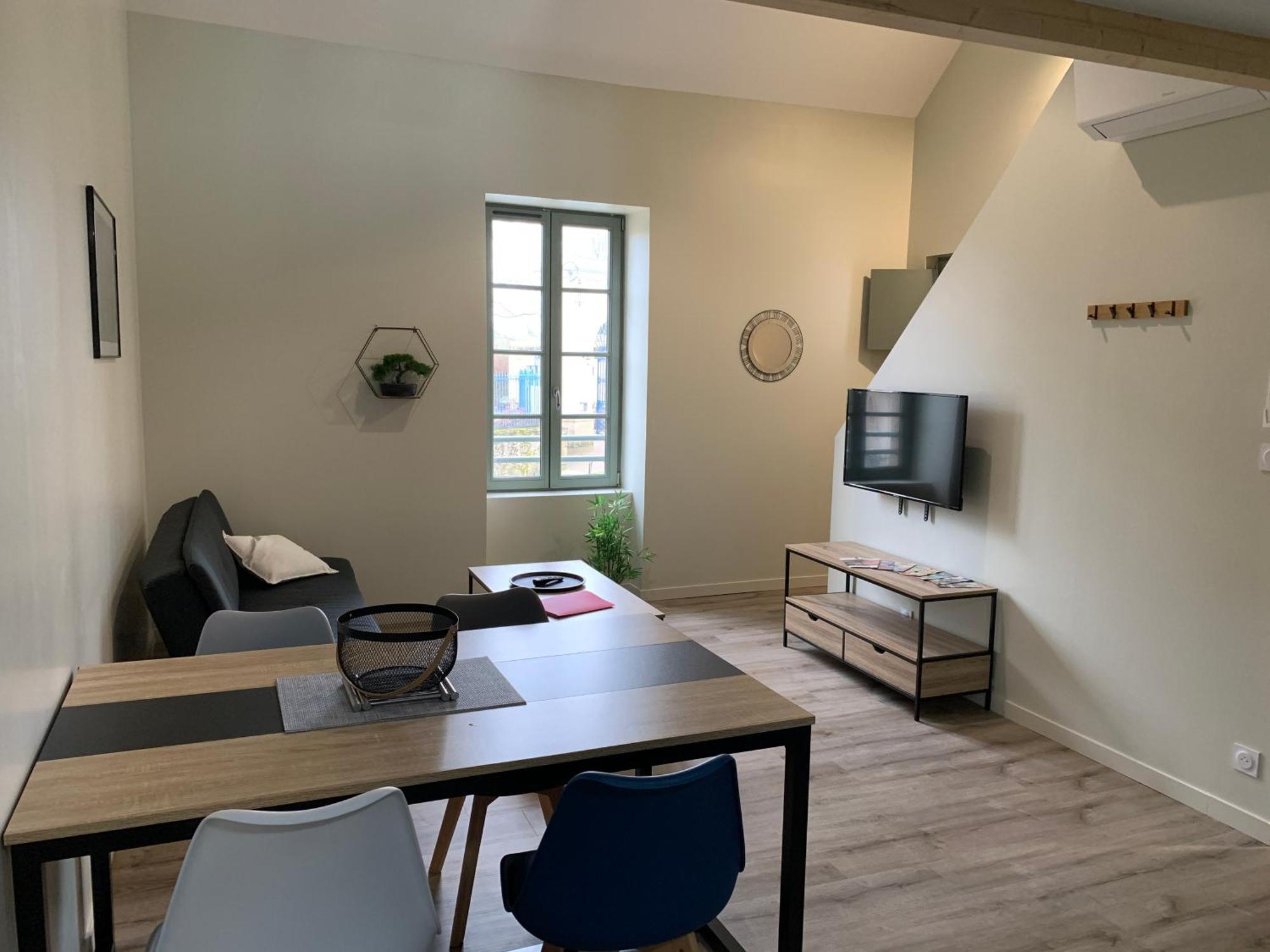 Appartement Hanami - Maulevrier Cholet Puy Du Fou Exterior foto